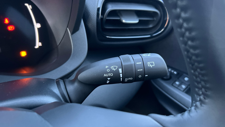 Mazda 2 Hybrid 1.5i Hybrid Homura 5dr CVT Hybrid Hatchback